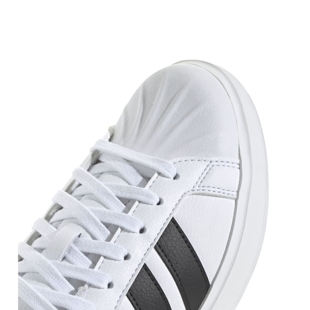 🆕️Adidas White and Black Sneakers - Picture 2 of 4